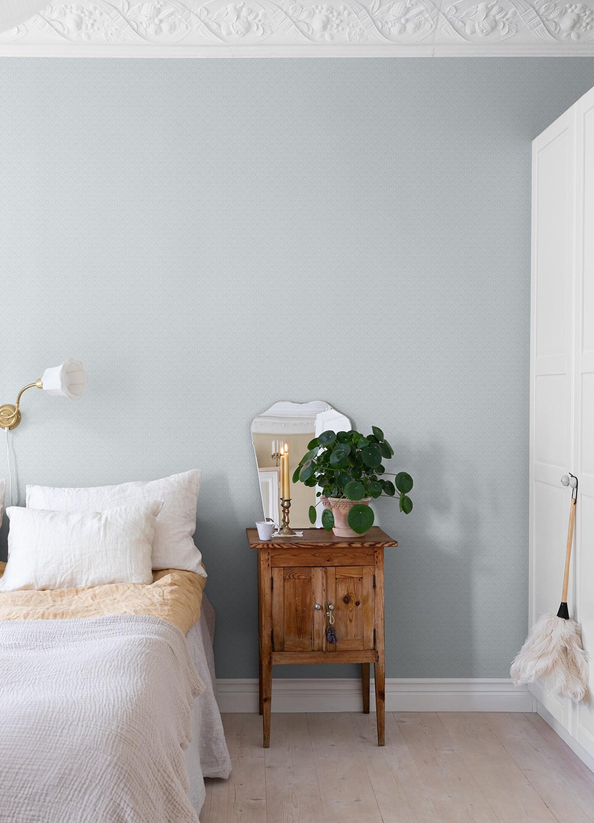 A-Street Prints Athena Light Scalloped Botanical Blue Wallpaper
