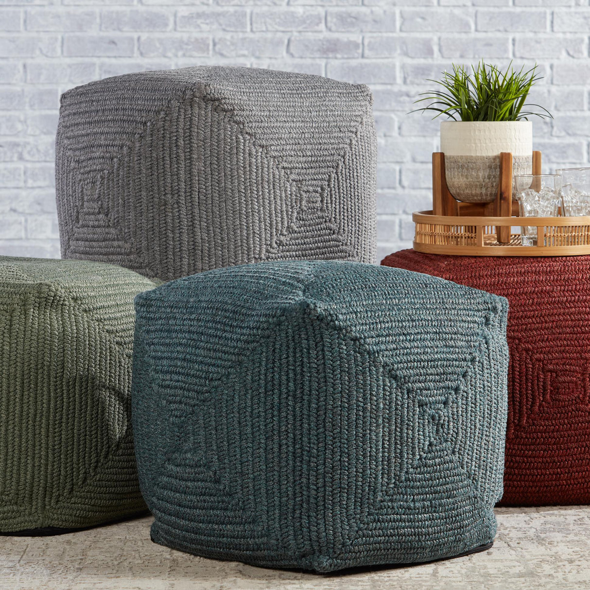 Jaipur Living Bridgehampton Indoor/ Outdoor Solid Teal Cube Pouf