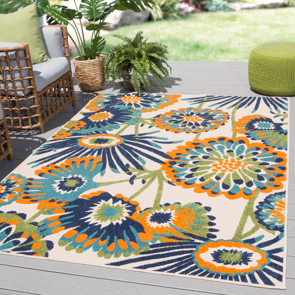 Jaipur Living Balfour Indoor/ Outdoor Floral Navy/ Multicolor Area Rug (4'X6')
