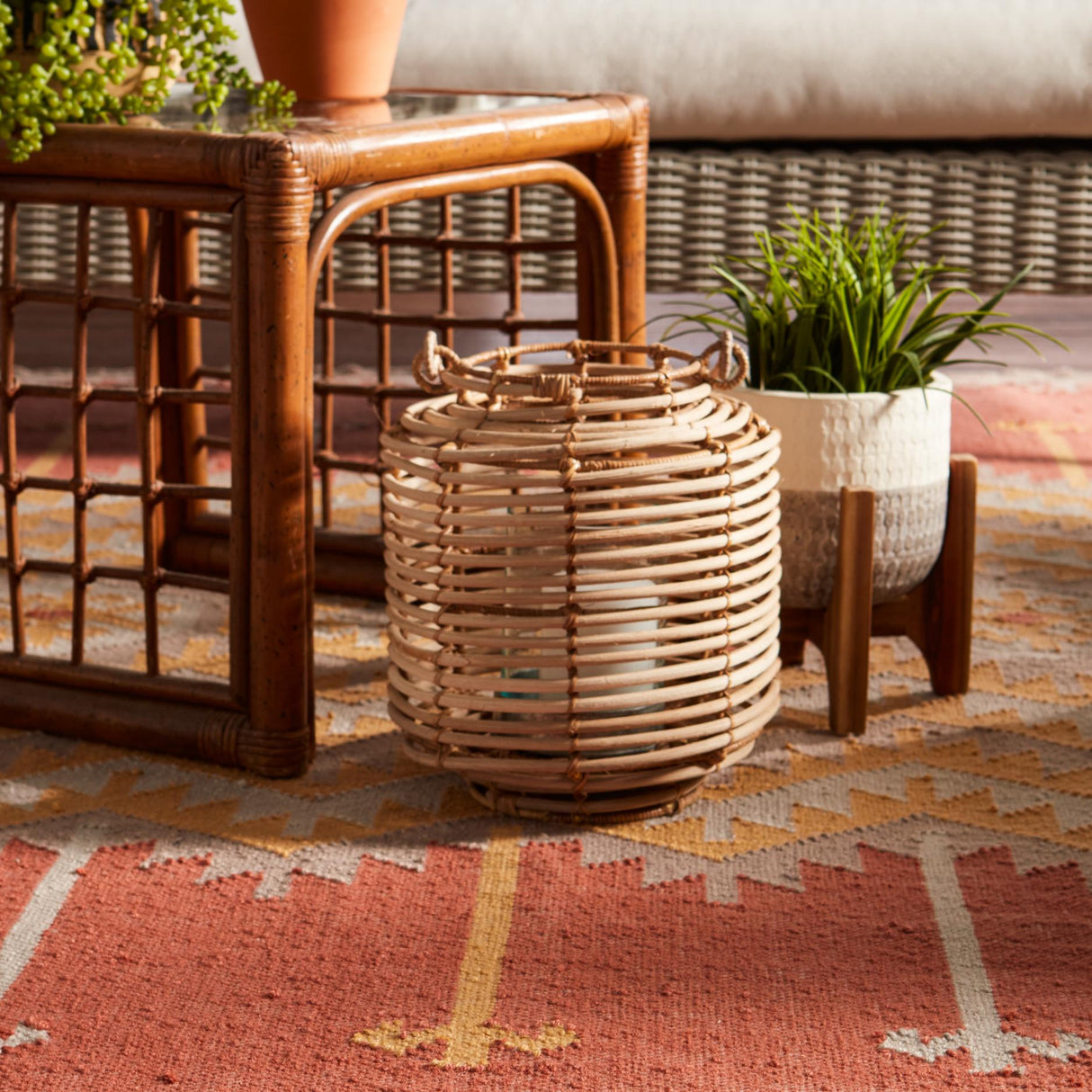 Jaipur Living Emmett Indoor/ Outdoor Geometric Orange/ Beige Area Rug (3'6"X5'6")