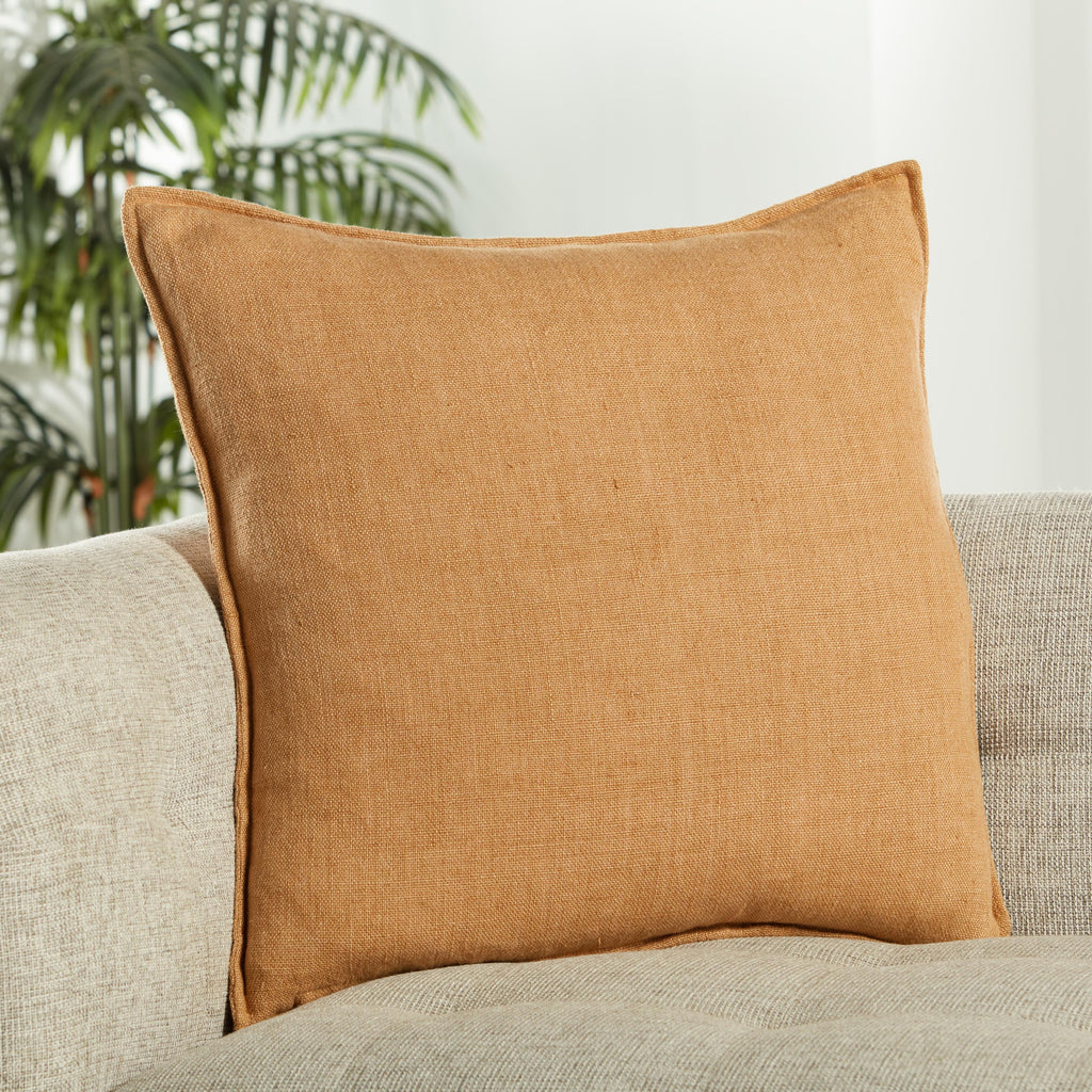 Jaipur Living Blanche Solid Light Terracotta Pillow Cover (22" Square)