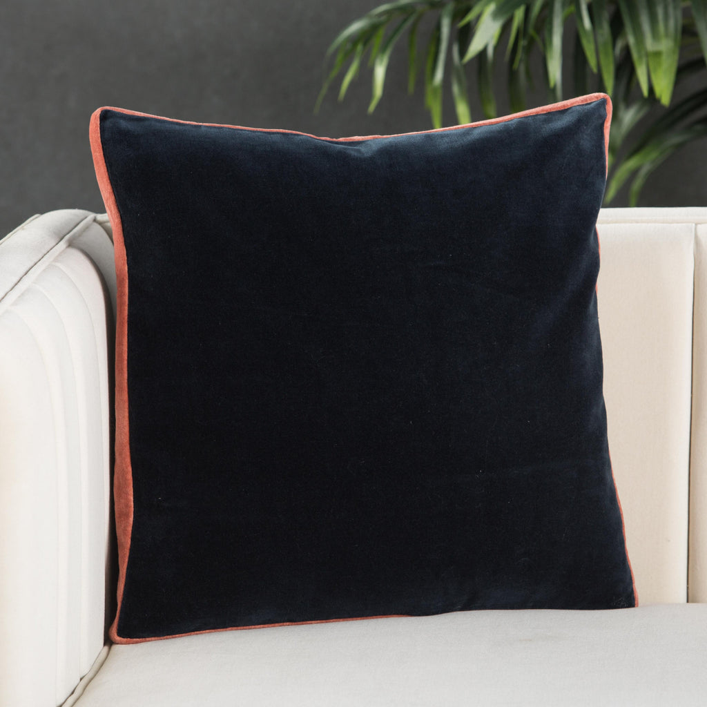 Jaipur Living Bryn Solid Navy/ Pink Down Pillow (18" Square)