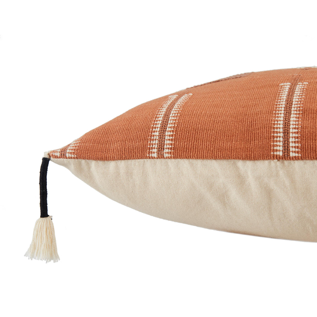Jaipur Living Longwa Hand-Loomed Tribal Terracotta/ Cream Pillow Cover (18" Square)