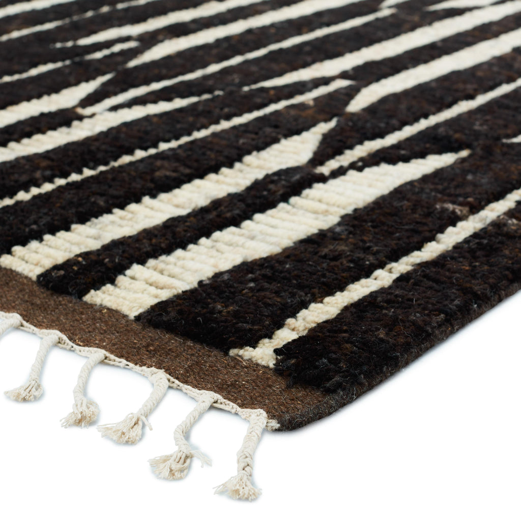 Jaipur Living Quest Hand-Knotted Geometric Dark Brown/ Ivory Area Rug (6'X9')