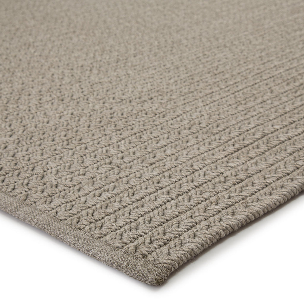 Jaipur Living Iver Indoor/ Outdoor Solid Light Gray Area Rug (2'X3')