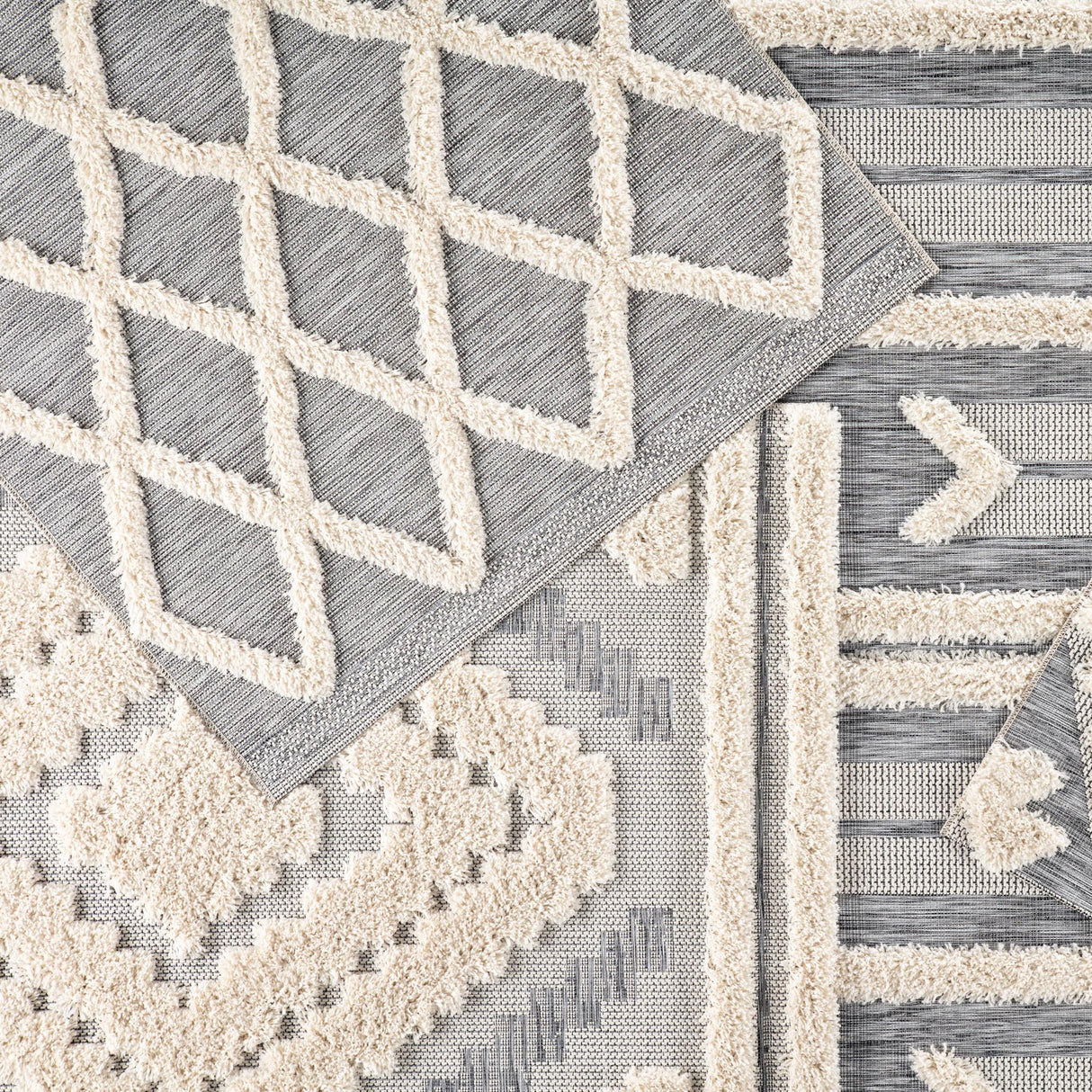 Jaipur Living Sani Indoor/ Outdoor Geometric Gray/ Cream Area Rug (5'3"X7'6")