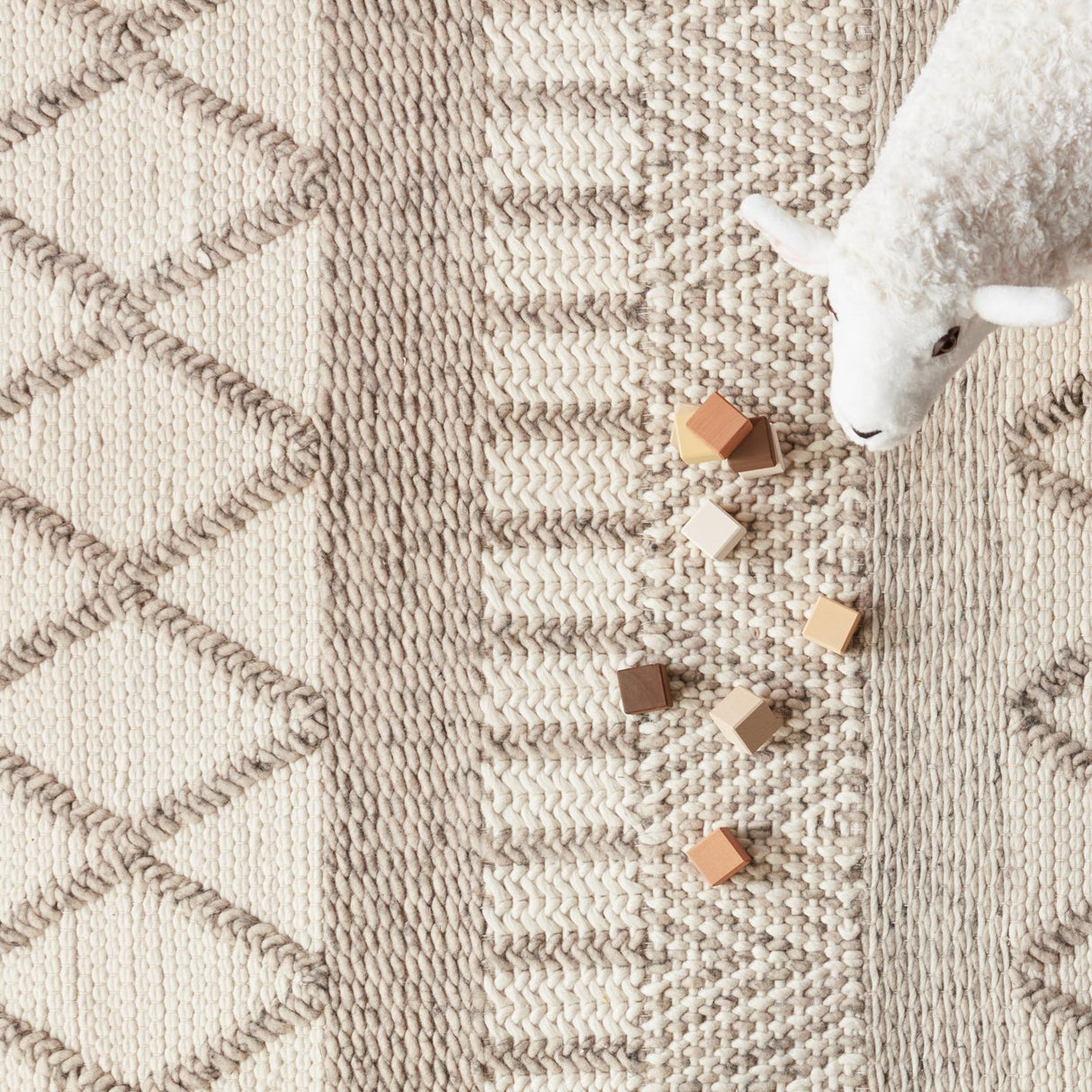 Jaipur Living Sandhurst Handmade Geometric Gray/ White Area Rug (5'X8')