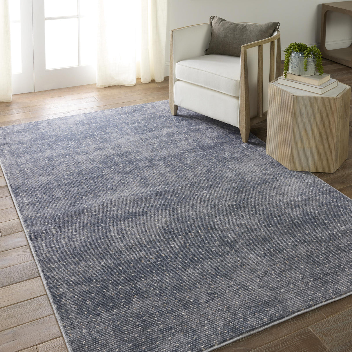 Jaipur Living Melora Dotted Blue/ Cream Area Rug (6'7"X9'6")